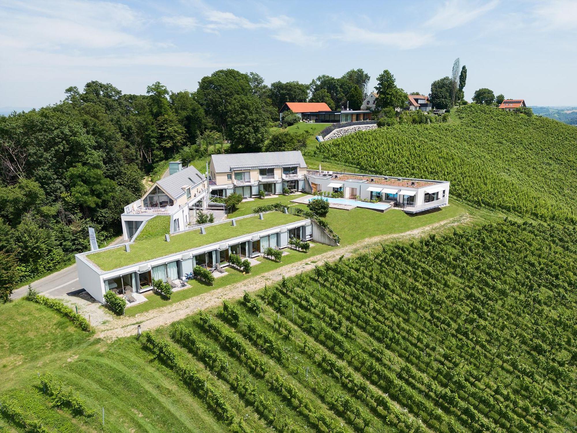 Relax Apartments An Der Lage Hochgrassnitzberg Spielfeld Exterior photo